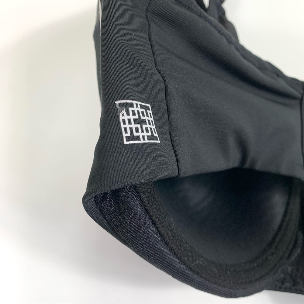 Natori Zen Contour Convertible Sport Bra Black Size 32G - Picture 7 of 11